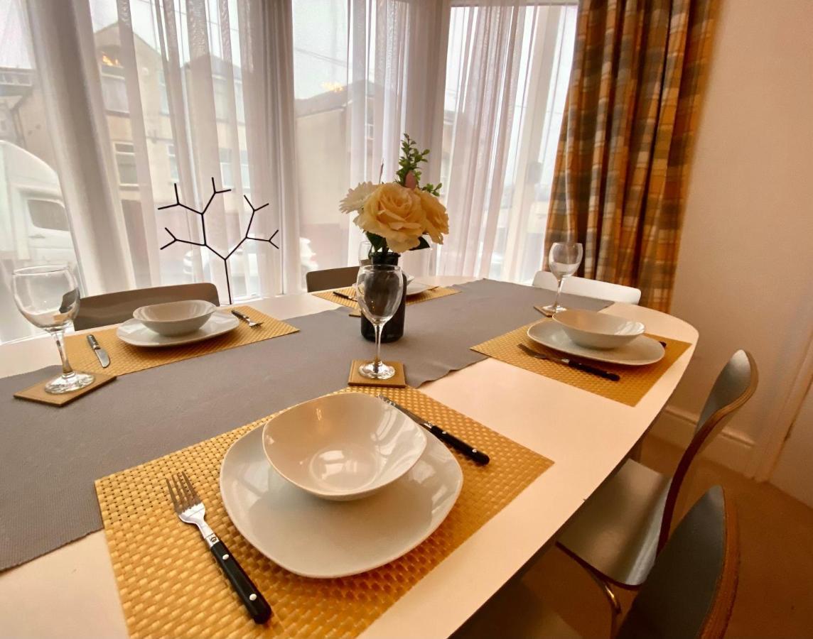 Blackpool Abode - The Buttercup Suite ภายนอก รูปภาพ